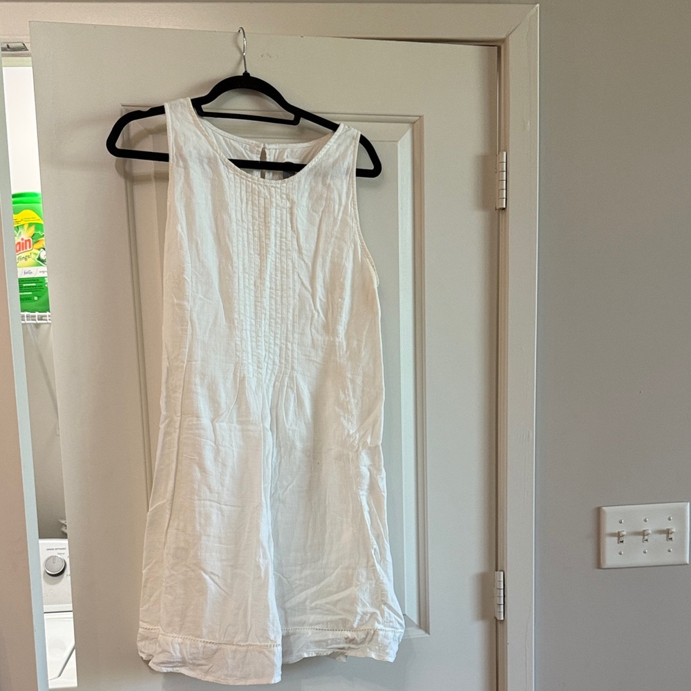 Old Navy White Garment